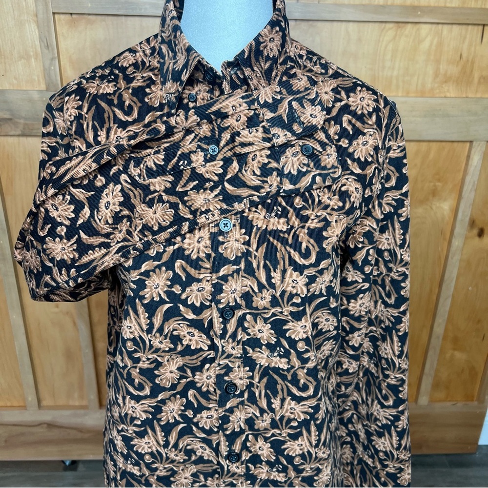 Express Size XS Floral Black and Tan Button-Up | Long Sleeve Shirt Womens - Picture 5 of 9
